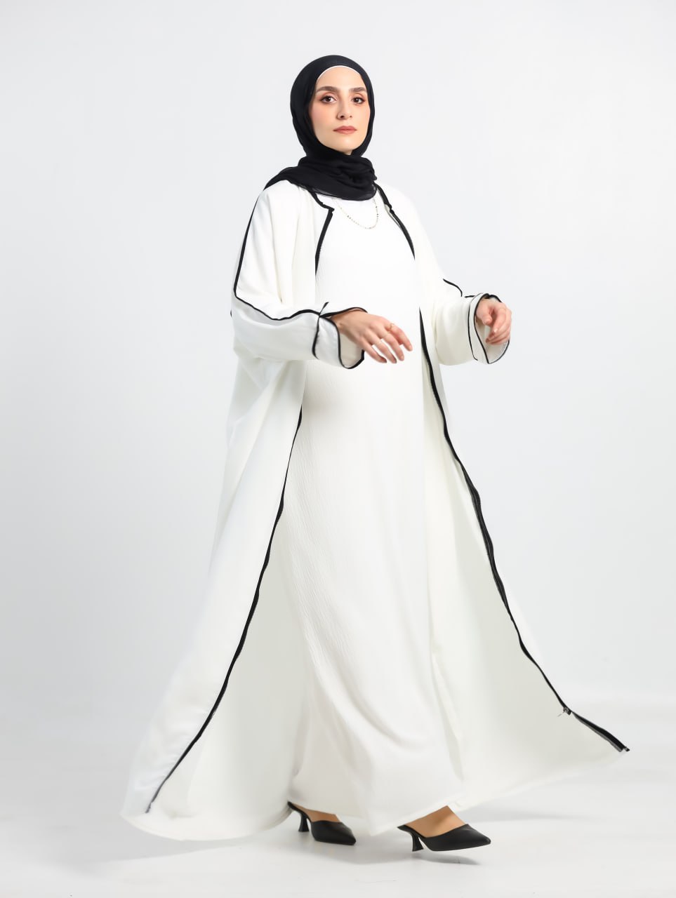 Zeina Abaya
