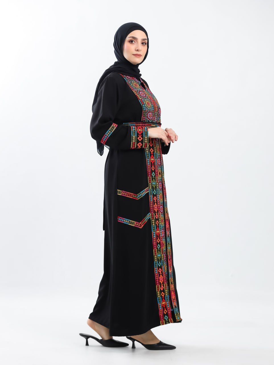 Esraa Abaya